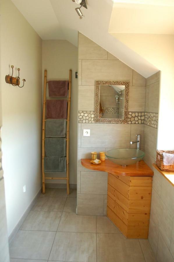 B&B La Maison Des Collines Autour Chambres D'Hotes La Chapelle  Dış mekan fotoğraf